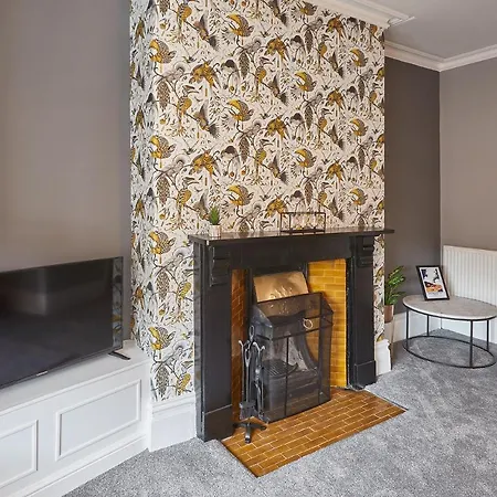 Host & - Fly Away At Ruby